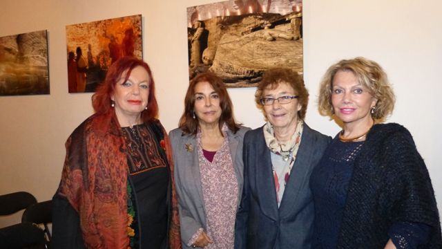 Maura Brecia, Elga Perez, C. Fulle