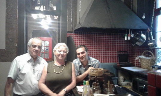 Edda Stagnaro y Jorge Ibañez, fueron los primeros clientes del lugar. Con ellos Cristián Prieto
